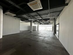 Breadtalk (D19), Warehouse #554077471